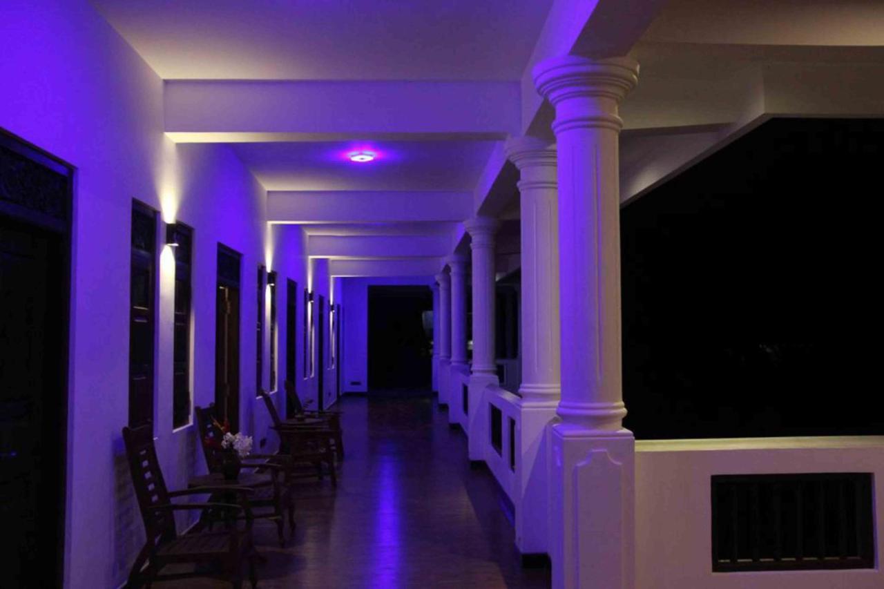 Hotel Indigo ウナワトゥナ エクステリア 写真